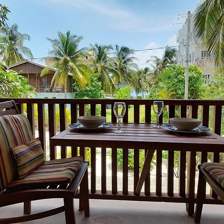Amanda'S Place Casa Amancer - Sea View, Pool And Tropical Garden Кей-Колкер Экстерьер фото