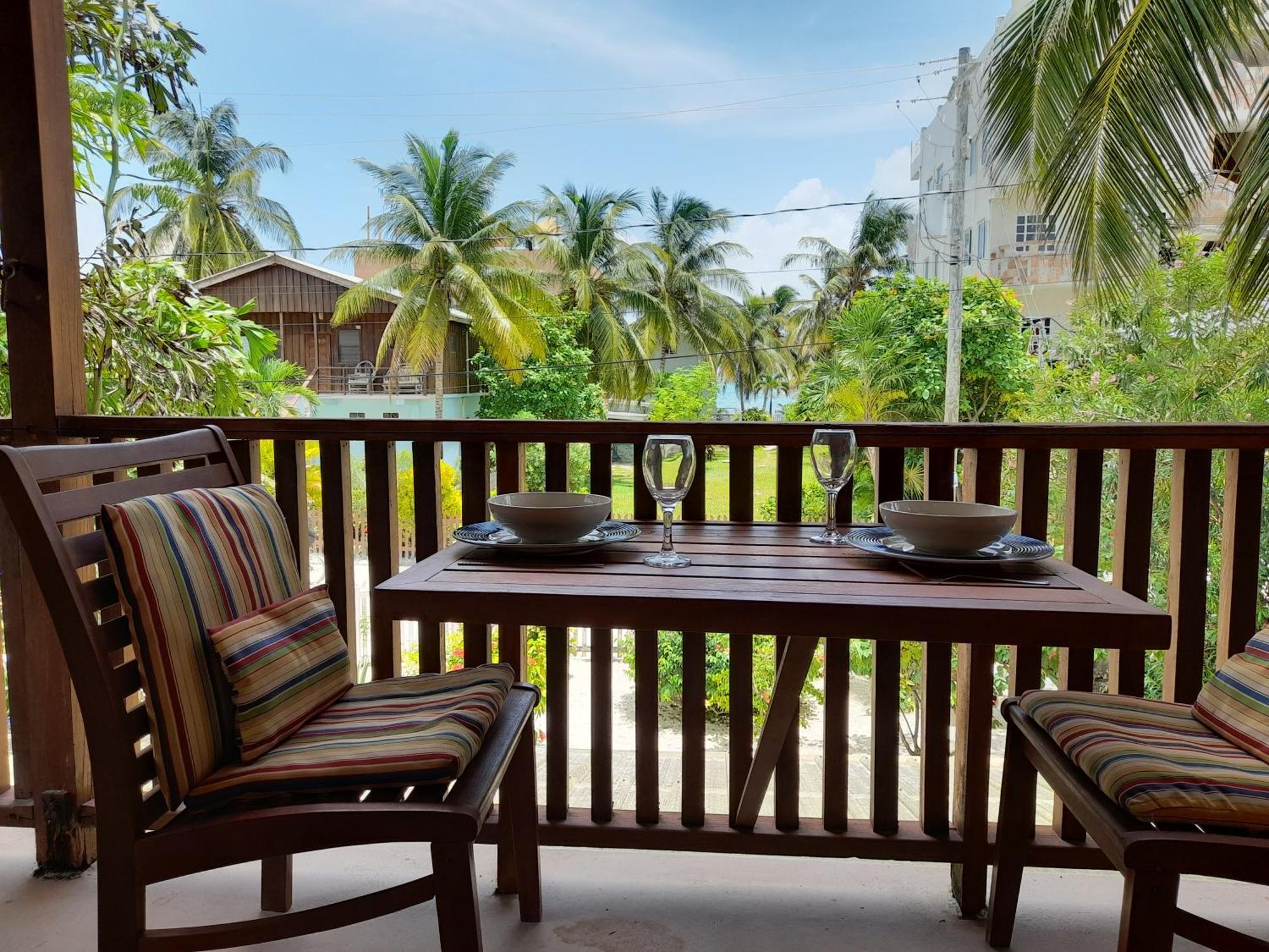 Amanda'S Place Casa Amancer - Sea View, Pool And Tropical Garden Кей-Колкер Экстерьер фото