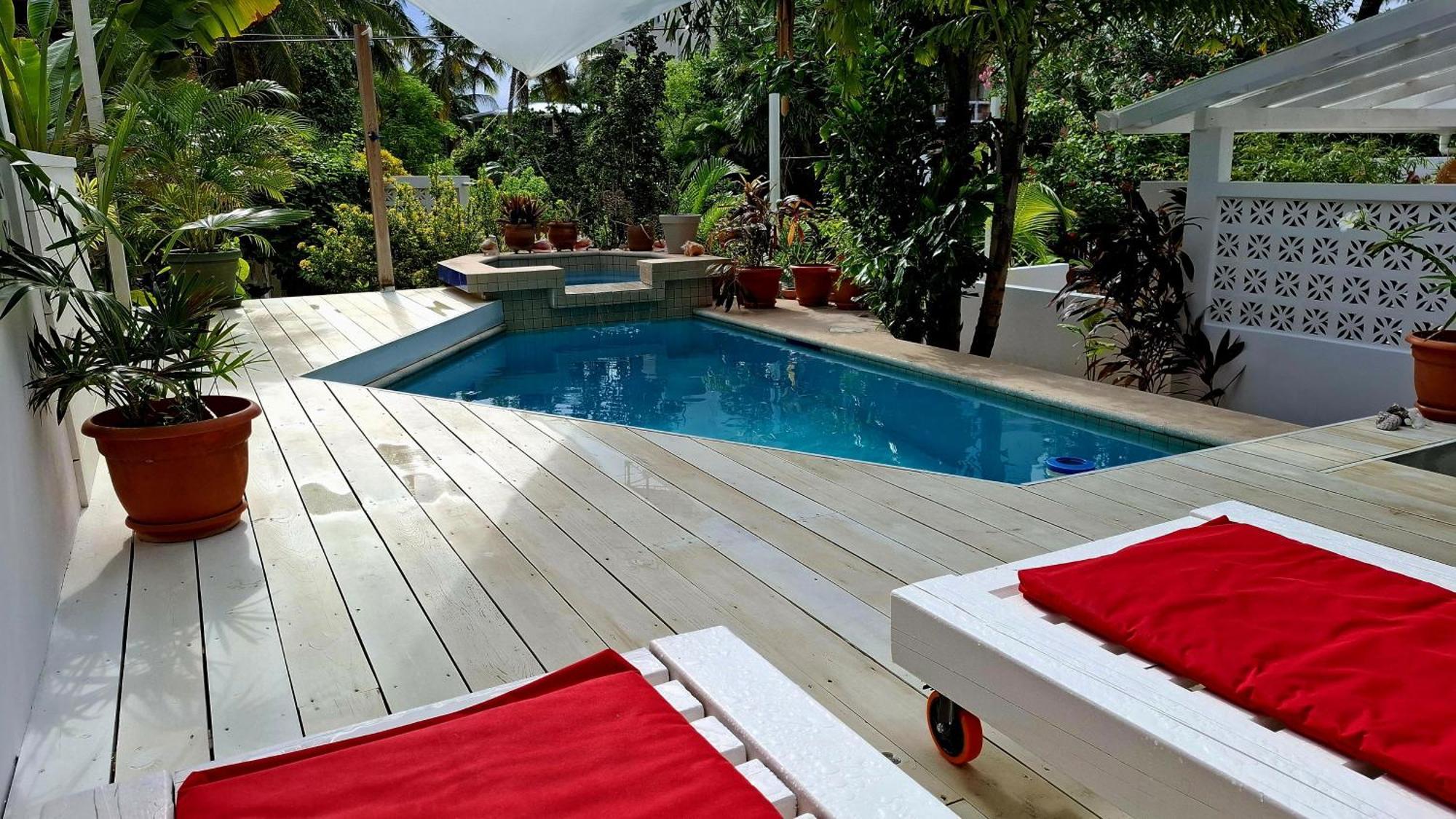 Amanda'S Place Casa Amancer - Sea View, Pool And Tropical Garden Кей-Колкер Экстерьер фото